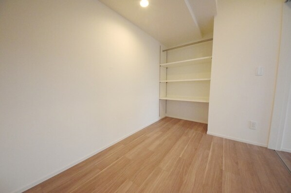 エスタート入谷IIの物件内観写真